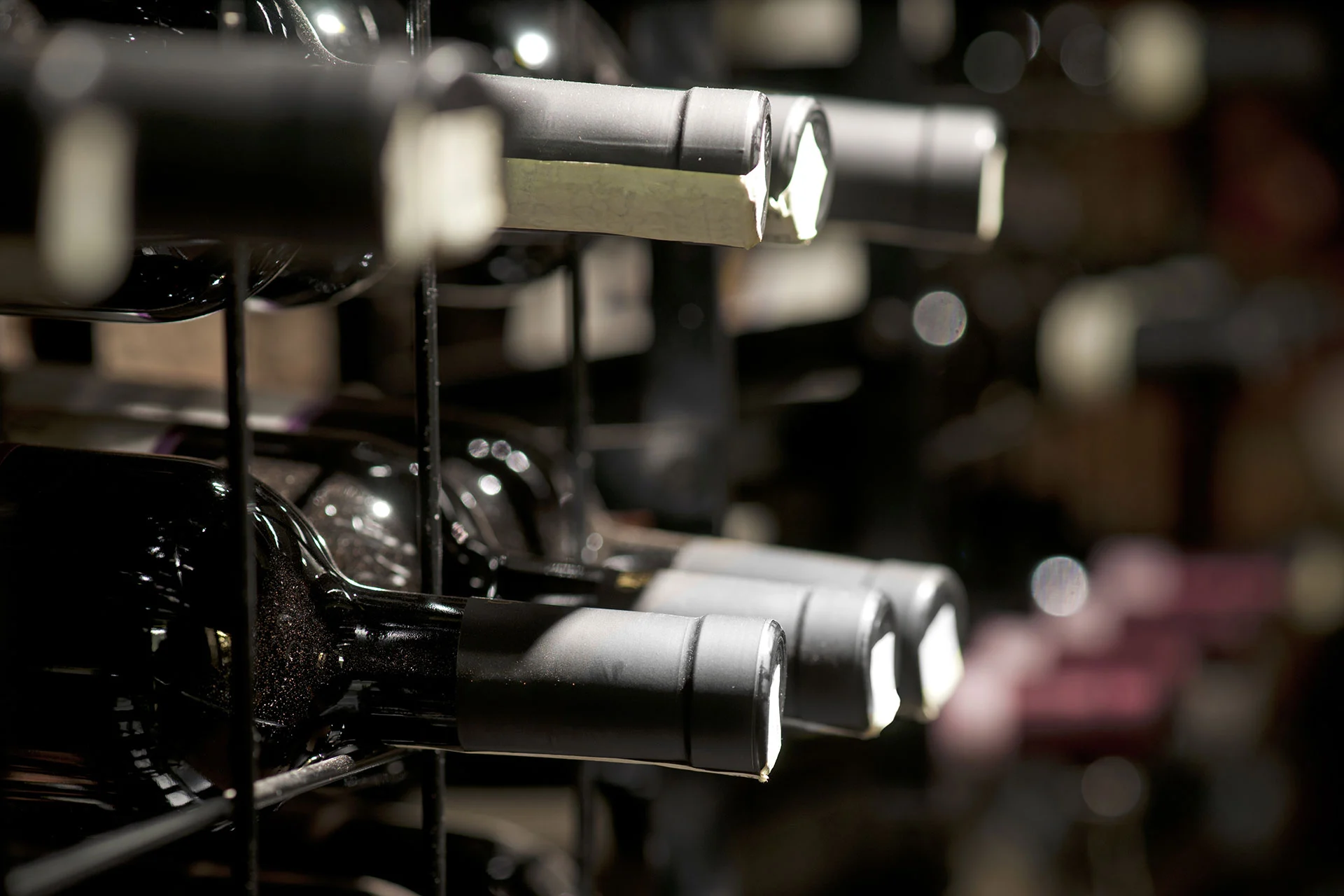 Sonz-WINE-1920x1280 Sonz-WINE-1920x1280-1
